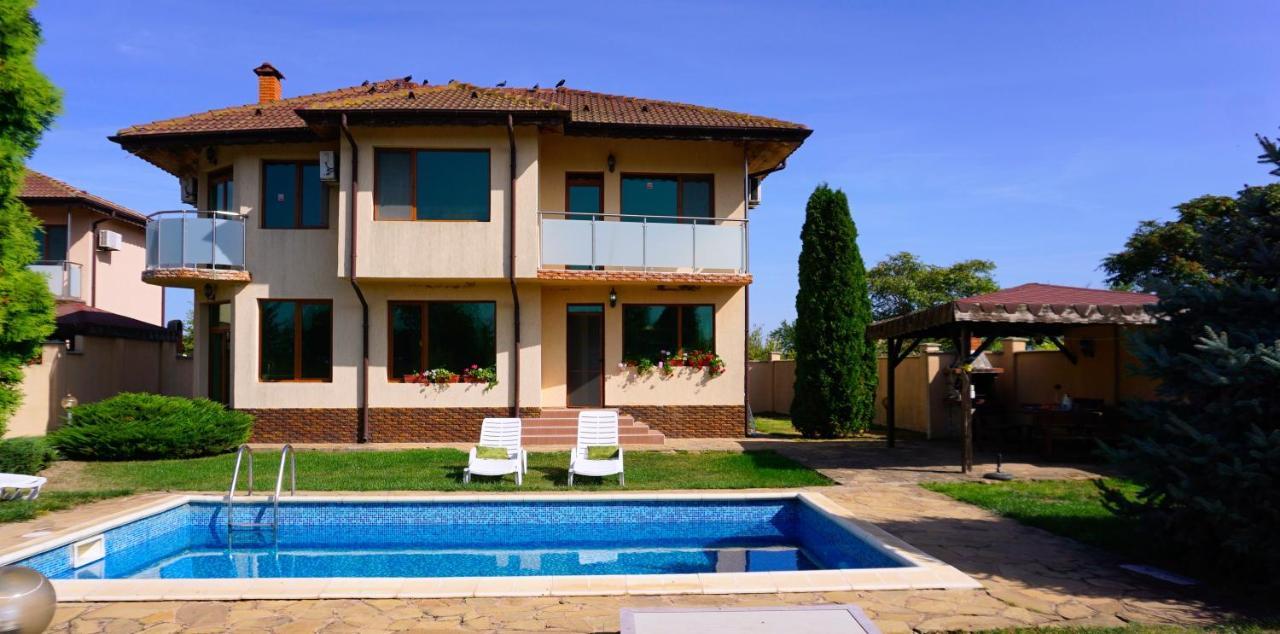 Вила Ваня - Villa Vania Bŭlgarevo Exterior foto