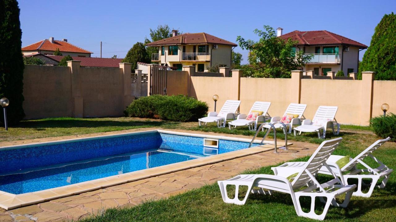 Вила Ваня - Villa Vania Bŭlgarevo Exterior foto